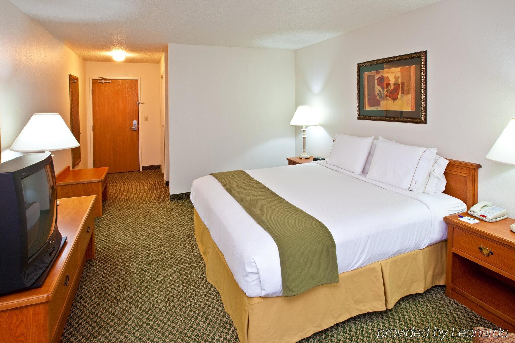 Holiday Inn Express & Suites Logan, An Ihg Hotel Quarto foto