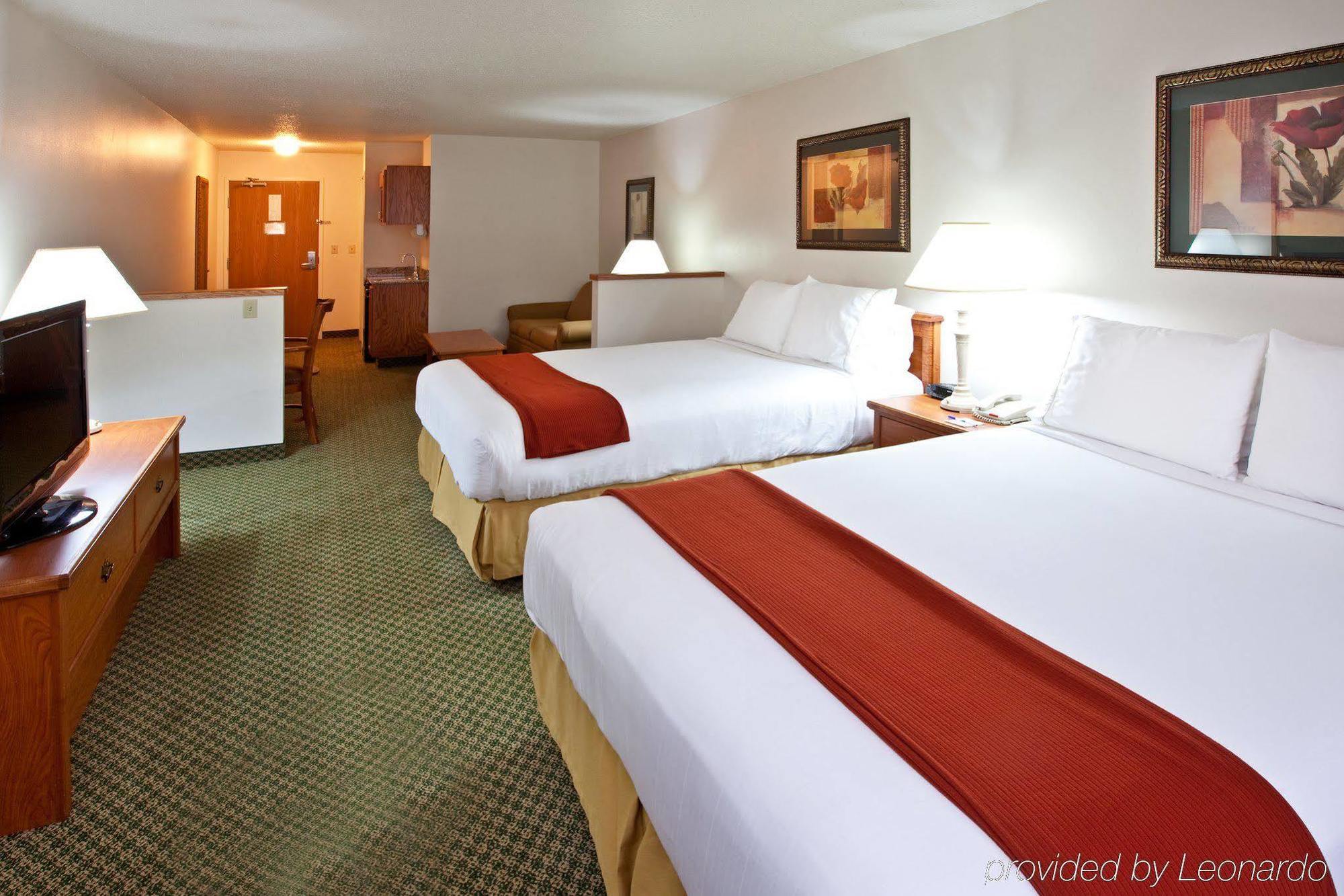 Holiday Inn Express & Suites Logan, An Ihg Hotel Quarto foto